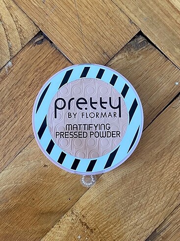 Flormar by pretty 006 neutral pudra