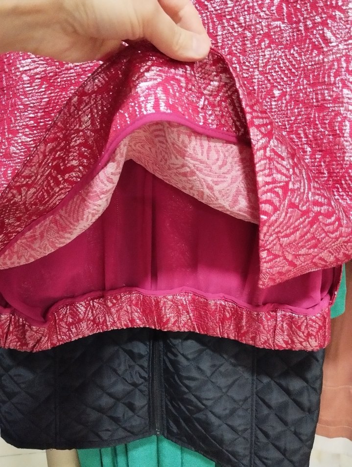 Kadın Kırmızı Parlak Fermuarlı Ceket - Görsel 4