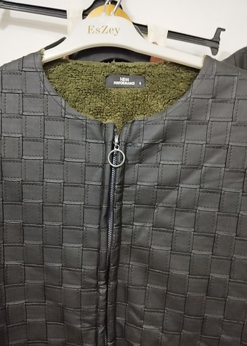 siyah Uzun Fermuarlı Kadın Yelek - Görsel 4