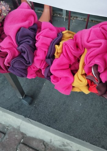 Beden çeşitli Renk lastikli toka 10 adet