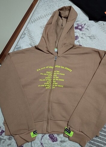 13-14 Yaş Beden siyah Renk Sweatshirt fermuarlı