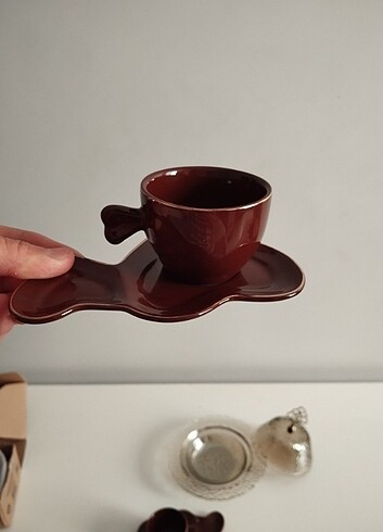 Kahve fincanı ve sunumluk - Görsel 2