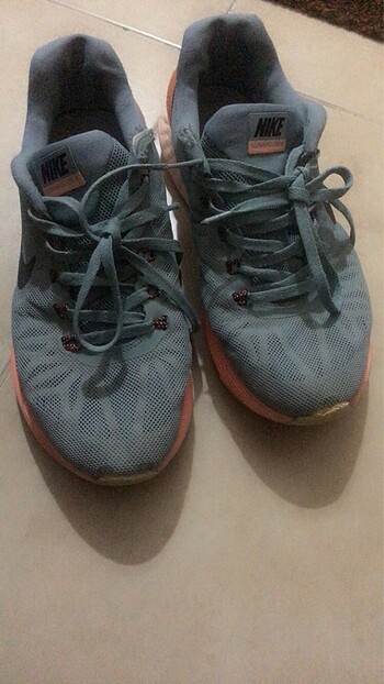 Nike spor ayakkabı
