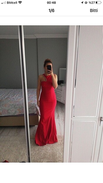 Kırmızı balık elbise