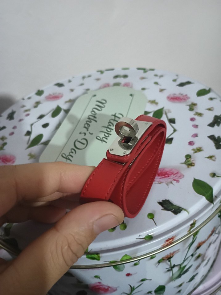 kırmızı renk orijinal Hermes bileklik - Görsel 2