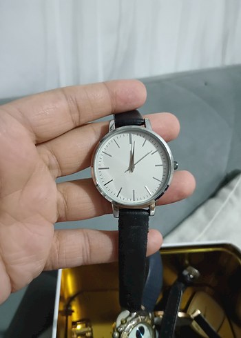 Minimalist Siyah Kadın Kol Saati - Görsel 3