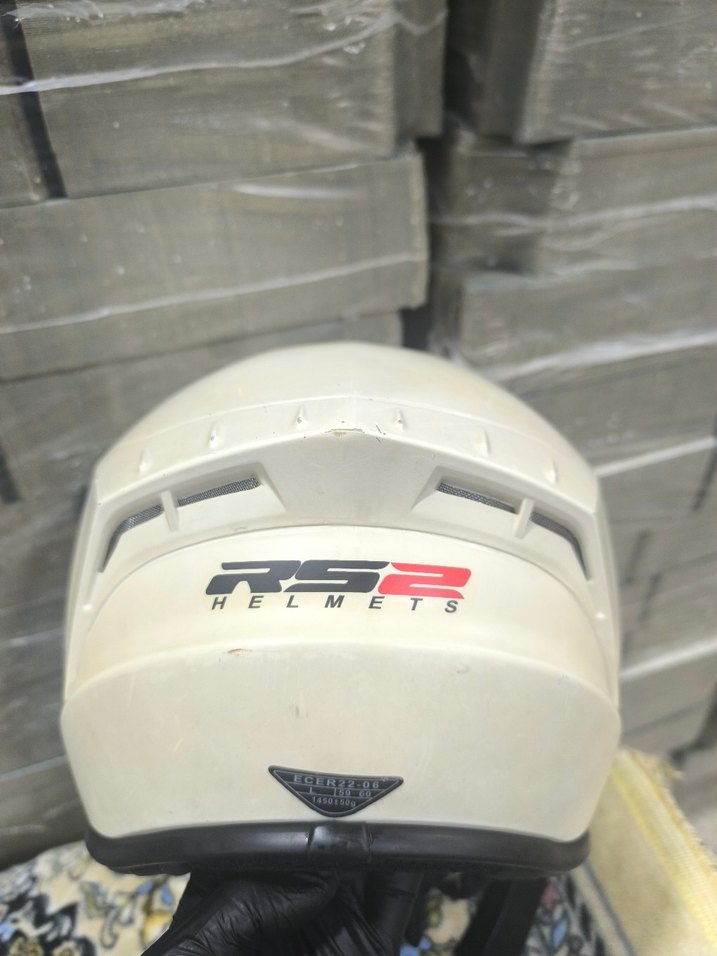 Beyaz Baskılı Biker Kask - Görsel 3