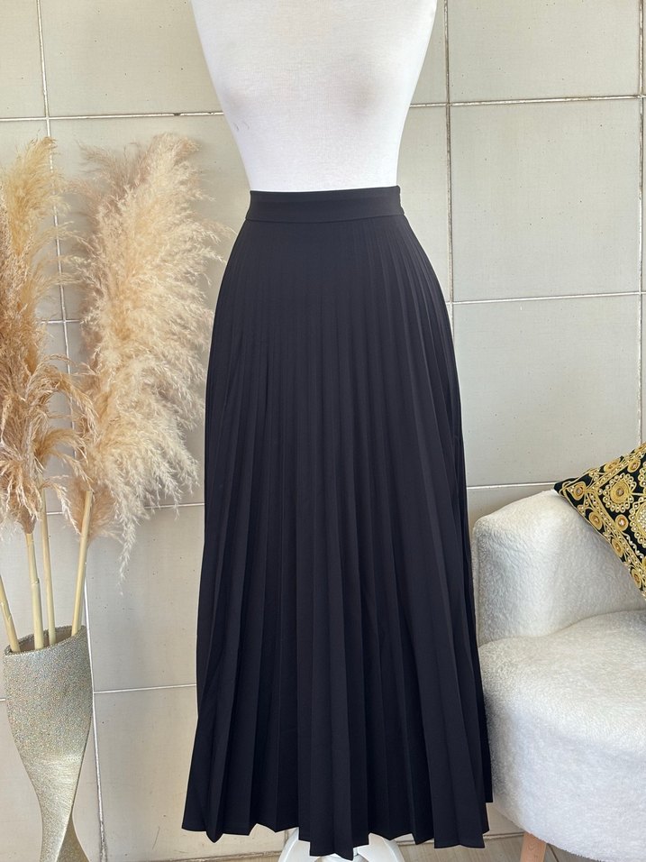 Kadın Siyah Pilili Uzun Etek - Görsel 3