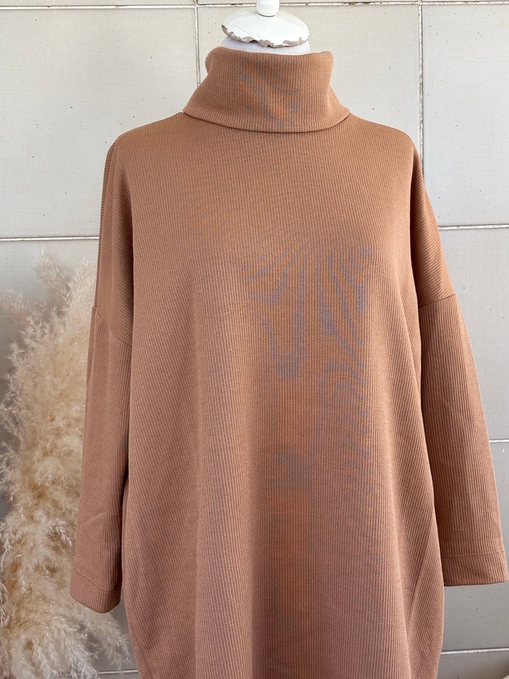 Bej Yüksek Yakalı Kadın Triko kazak - Görsel 2