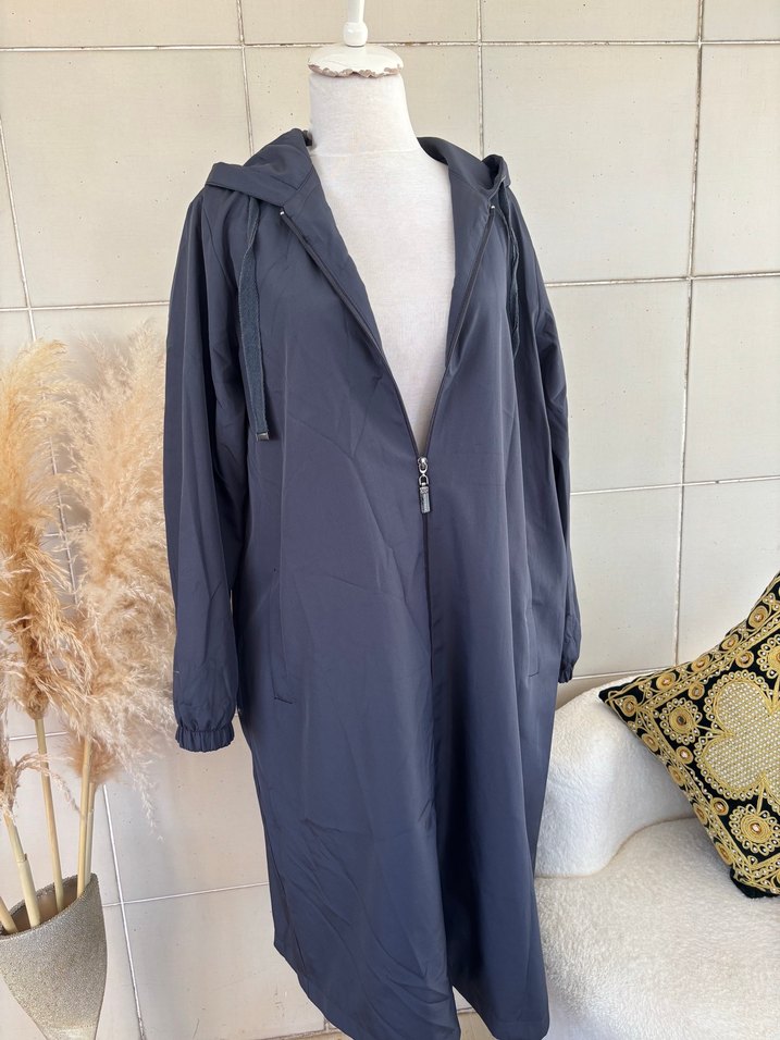 Gri Kapüşonlu Uzun Kadın trençkot - Görsel 2