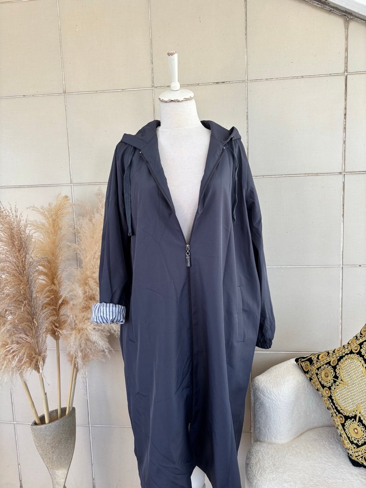 Gri Kapüşonlu Uzun Kadın trençkot - Görsel 3