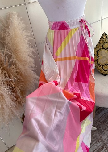 Pembe Pilili Uzun Bağcıklı Etek - Görsel 4