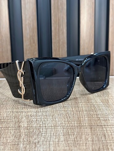 Yves saint laurent güneş gözlüğü