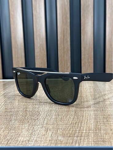 Ray Ban Ray ban 4540 50/22 güneş gözlüğü