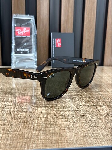 Ray ban 2140 50/22 eğik wayfarer