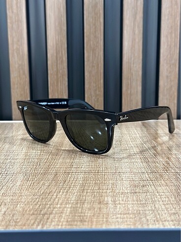 Ray Ban Ray ban 2140 50/22 wayfarer eğimli