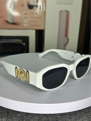 Versace 53/16
