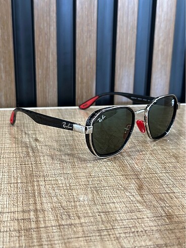 Ray ban 3674-M Ferrari 51/21 güneş gözlüğü