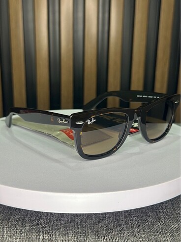 Ray ban 2140 50/22 wayfarer eğimli
