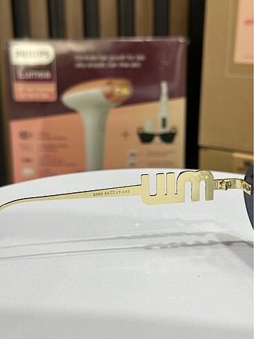 Miu Miu 63/17 güneş gözlüğü - Görsel 6