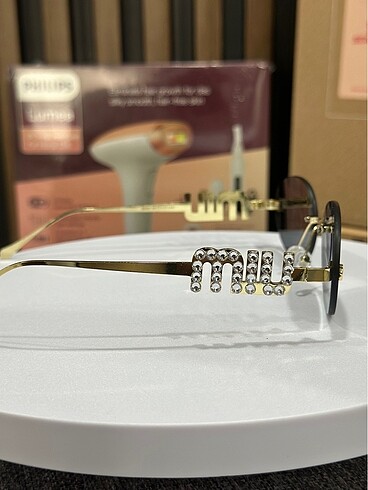 Miu Miu 63/17 güneş gözlüğü - Görsel 5