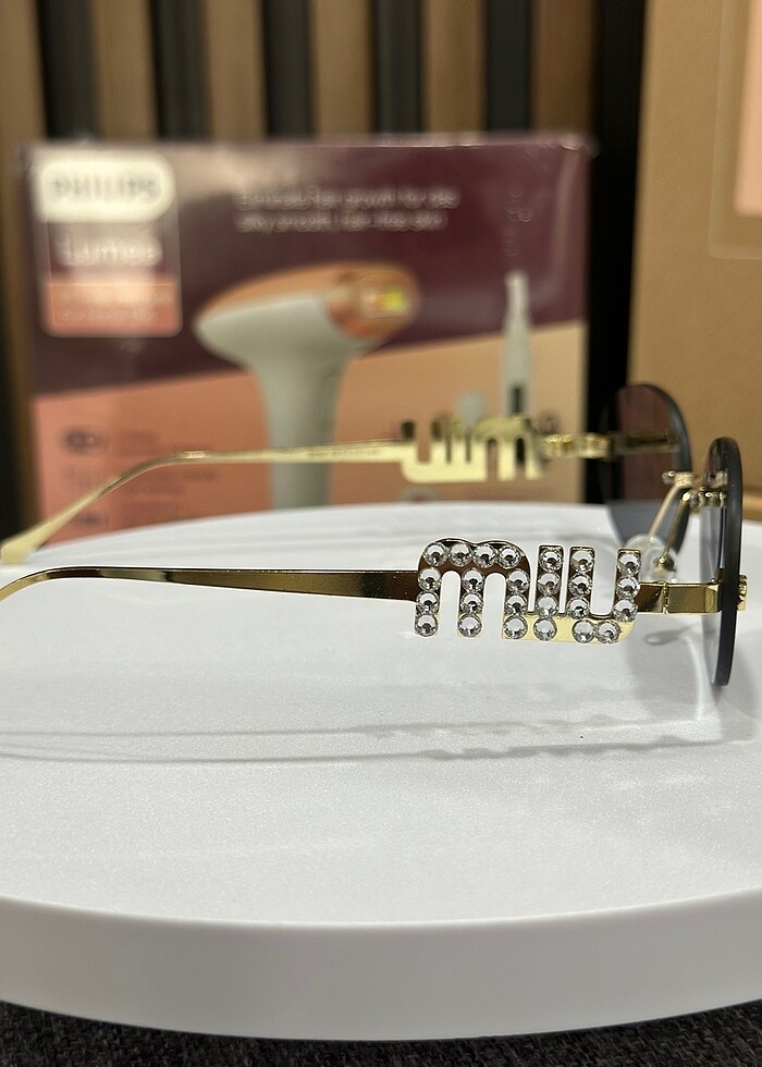 Miu Miu 63/17 güneş gözlüğü - Görsel 5