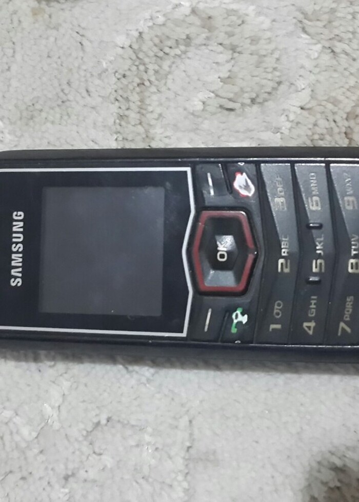 Samsung tuşlu telefon - Görsel 2