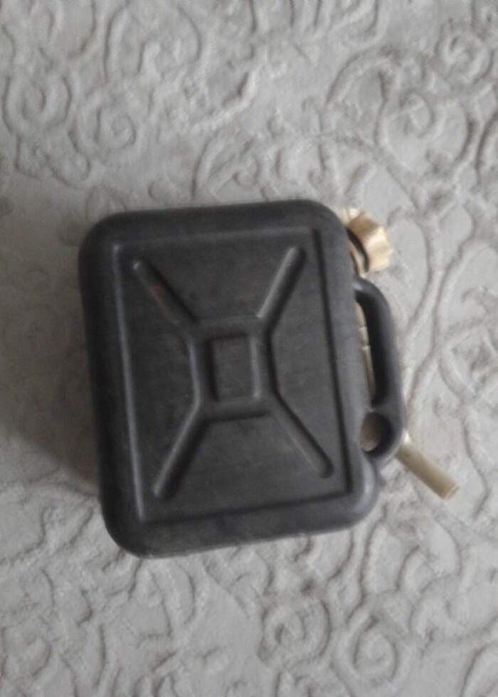 Benzin bidonu  - Görsel 4