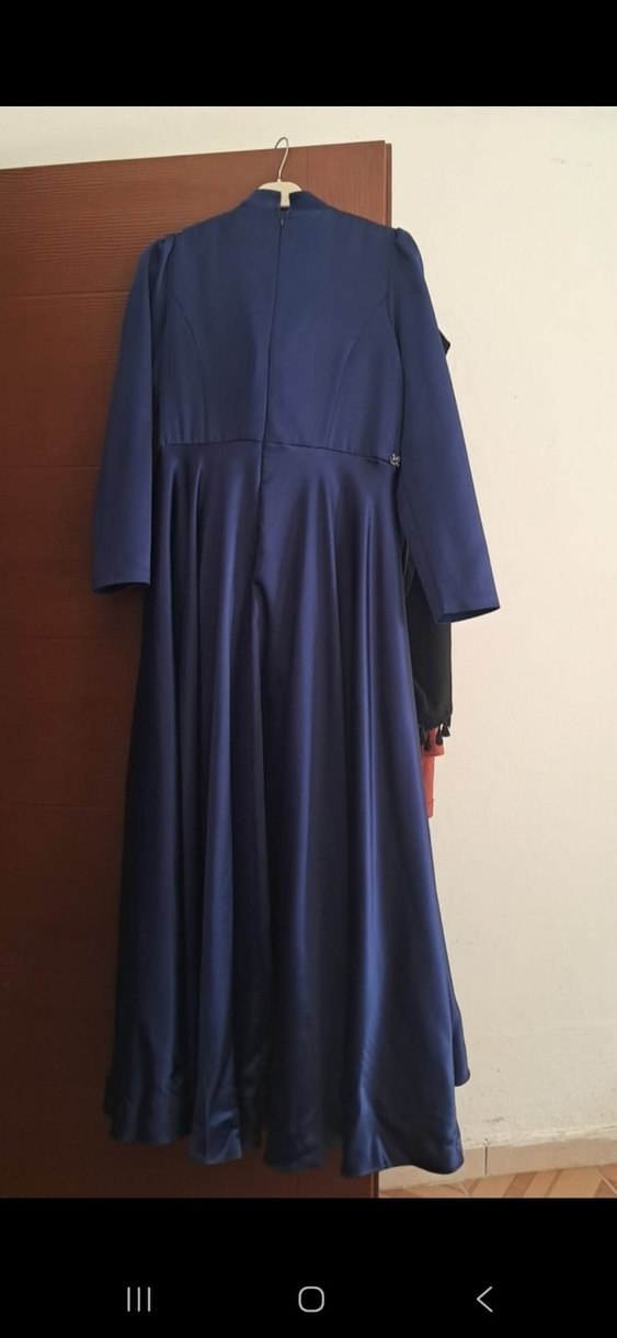 Drapeli Parlak Mavi Tesettür Abiye Elbise - Görsel 3