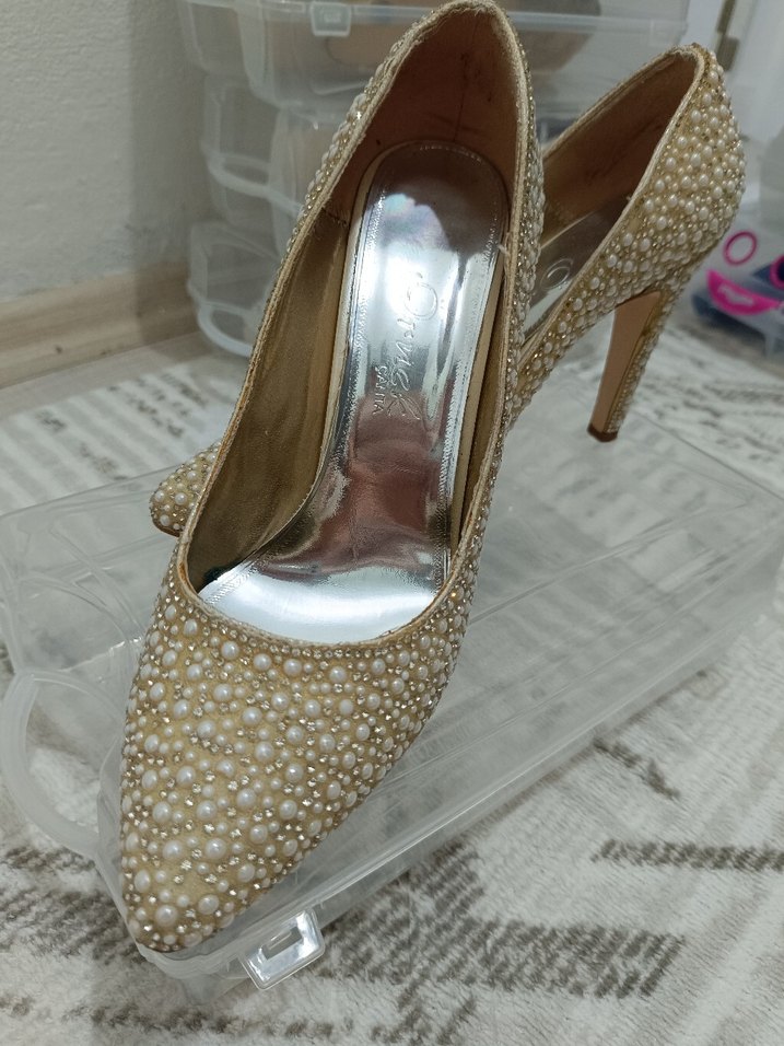 İnci İşlemeli Beyaz Yüksek Topuklu Abiye Ayakkabı - Görsel 3