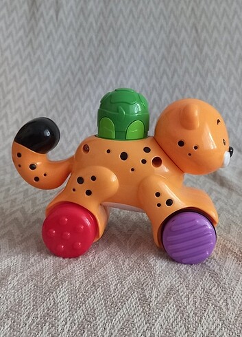 Fisher-price bas-bırak araba.