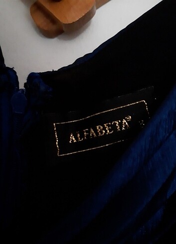 Alfabeta Tafta kumas saks mavisi gece elbisesi