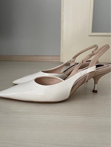 36 Beden Zara Beyaz Topuklu Ayakkabı
