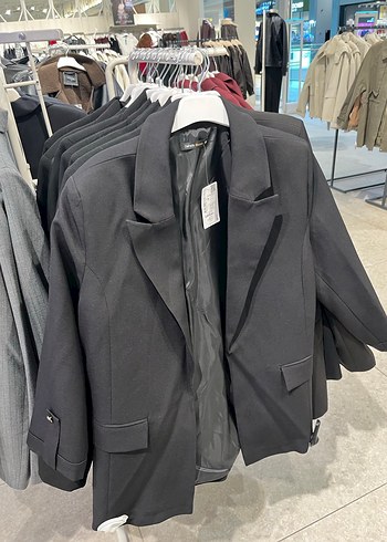 Düğmeli Siyah Kadın Blazer Ceket