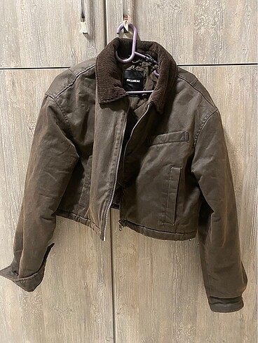 Pull and beae etiketli cwket