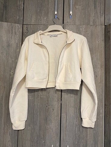 Lcw crop sweat