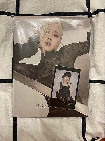 Rosé digi pack born pink album