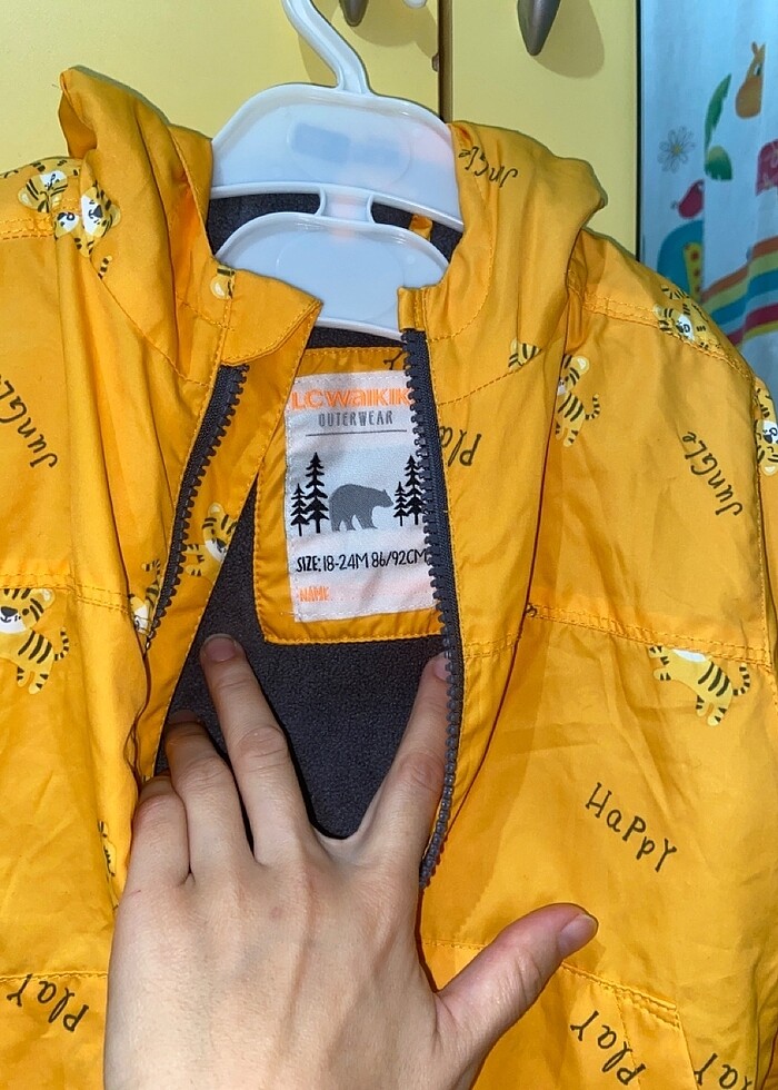 Lcw çocuk yağmurluk - Görsel 2