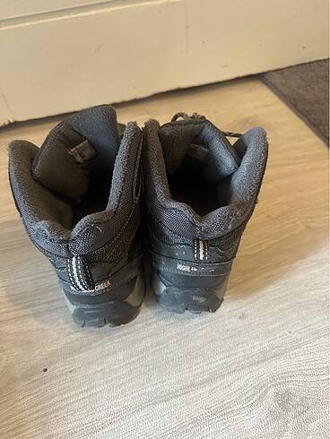 Deichmann Deichmann bot