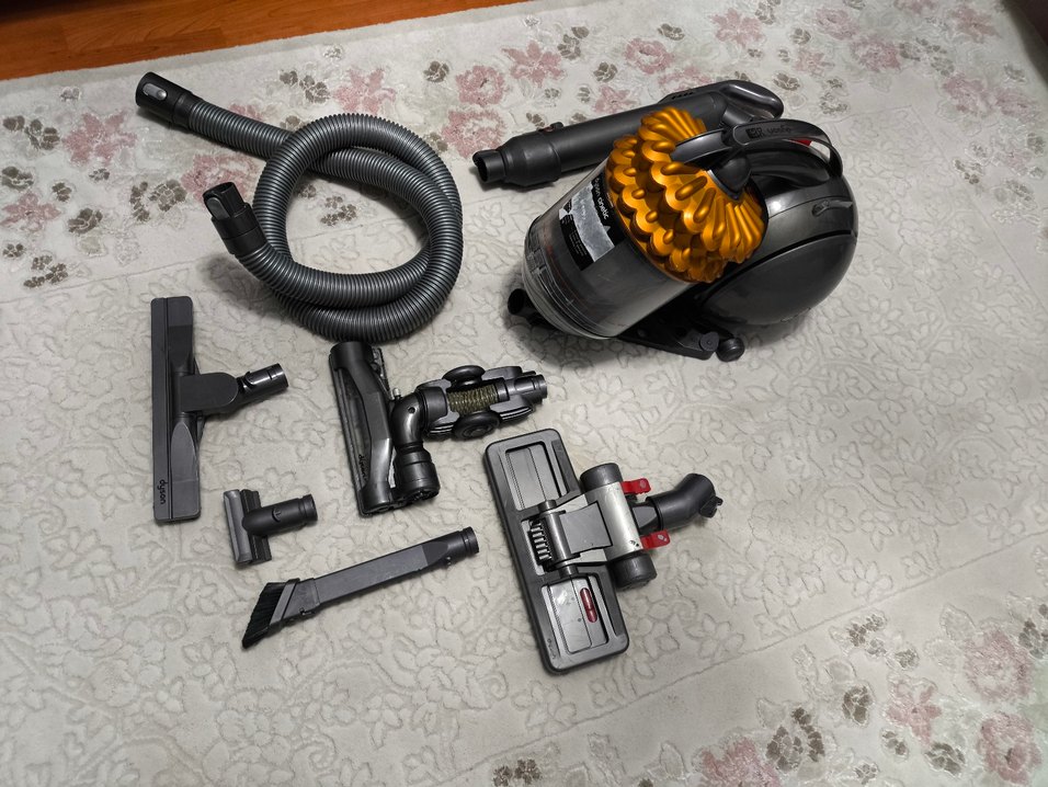 DYSON DC 37 SÜPÜRGE - Görsel 2