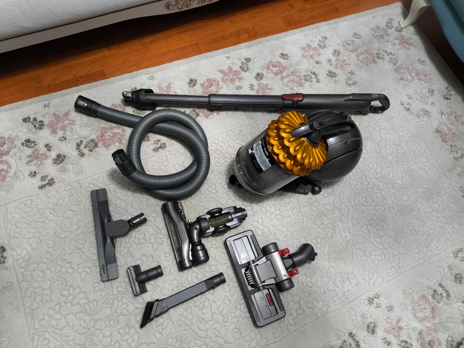 DYSON DC 37 SÜPÜRGE - Görsel 4