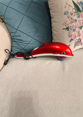 Kırmızı Renkli Kişisel Bakım Cihazı - Görsel 2