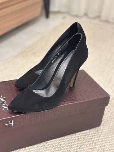 Hotiç 11 cm Süet Siyah Stiletto