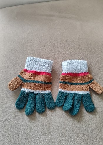 çocuk eldiveni - Görsel 2