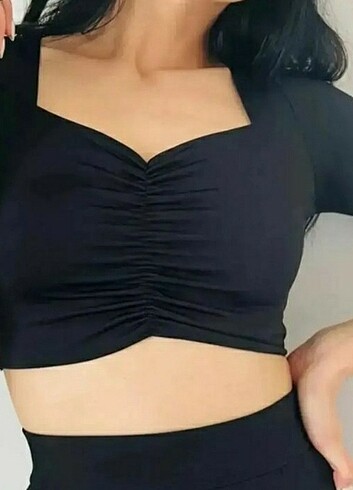 SİYAH CROP