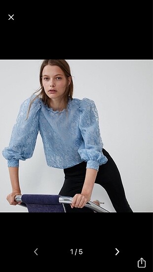Zara bluz