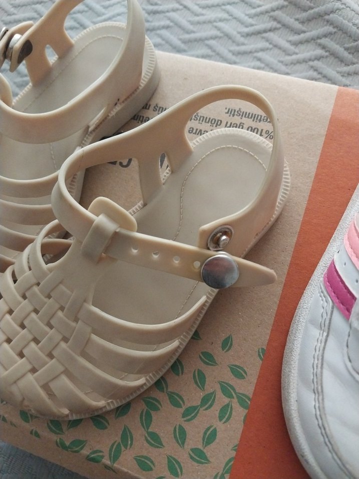 #Adidas spor ve sandalet - Görsel 4