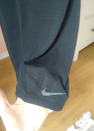 Nike Yepyeni iki kere giyildi