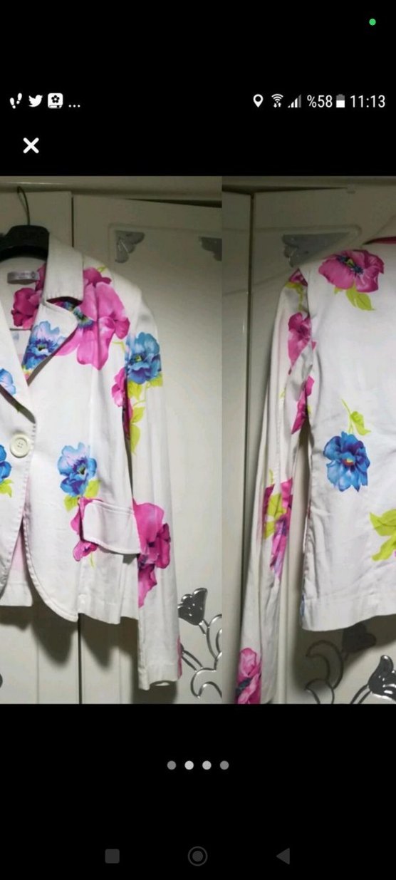 Düğmeli Çiçek Desenli Kısa Beyaz Blazer - Görsel 3