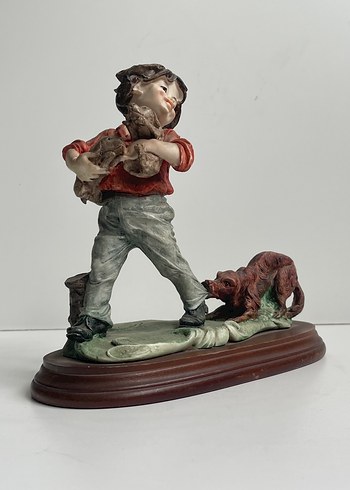 İyalyan Köpekli Çocuk Figürü - Görsel 8